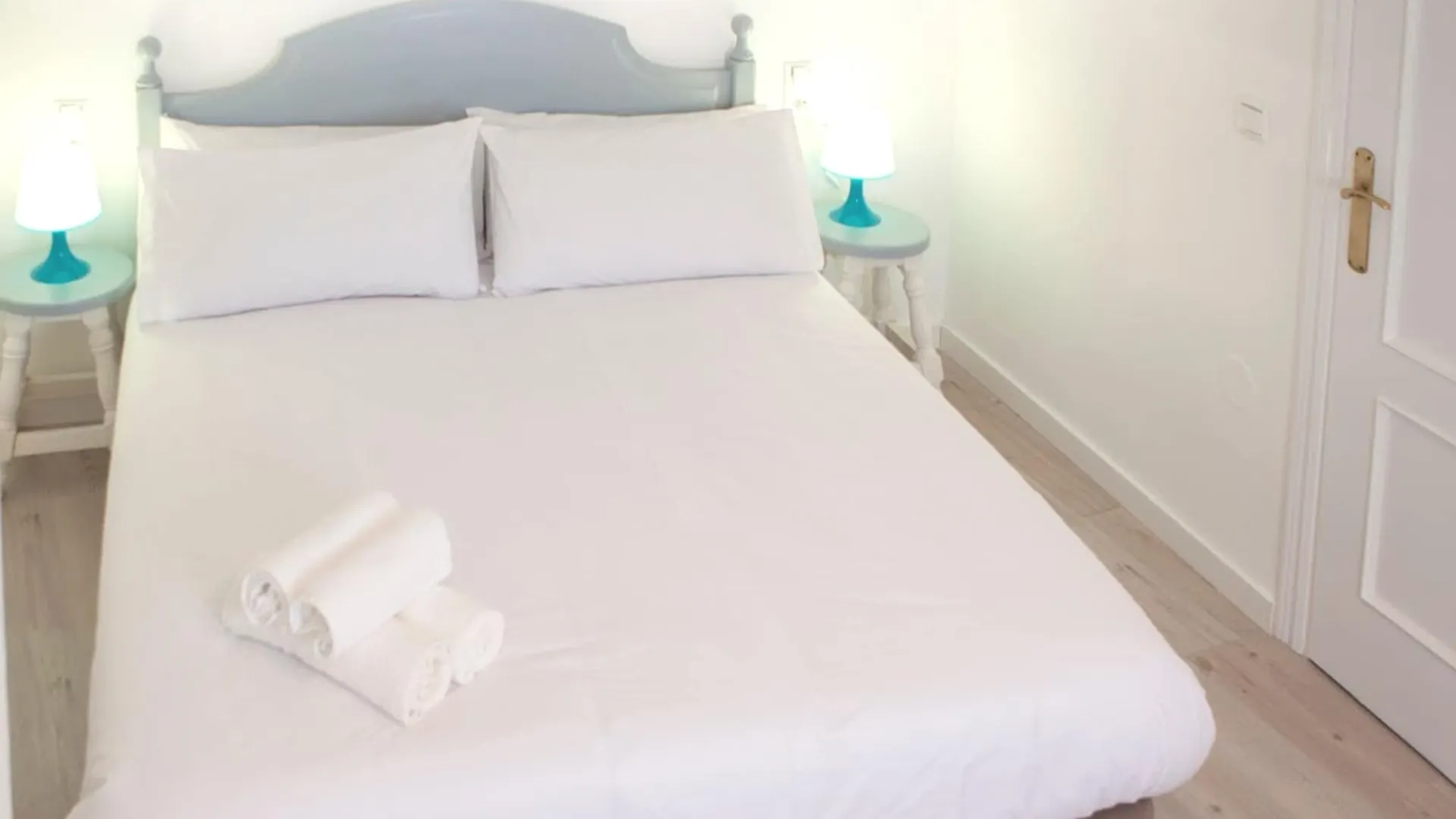 Del Parque Flats Santos Exclusive Apartment Malaga Spain